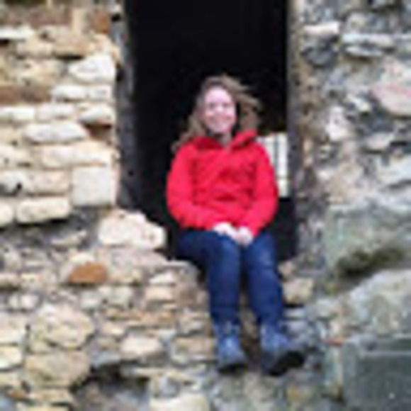 Meet your Posher, Sarah - Picture 1 of 1